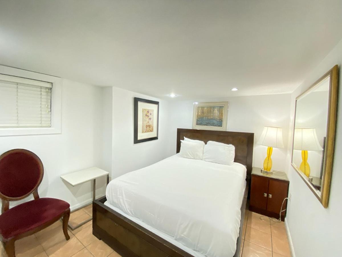 Renovated English Basement 2Bdrm Home Near Metro Distrito de Colúmbia Exterior foto